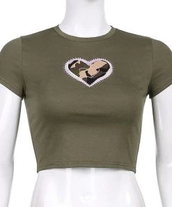 Own Saviour Camo Heart Crop