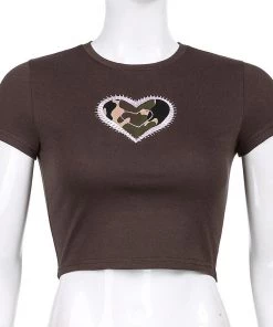 Own Saviour Camo Heart Crop