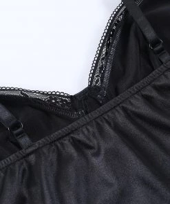 Own Saviour Rose Cami Crop