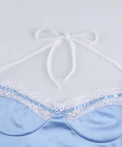 Own Saviour Lace Frill Halter Crop