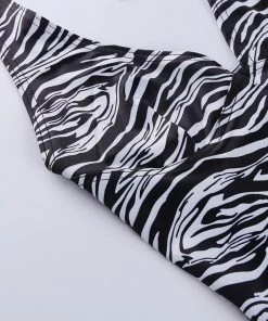Own Saviour Zebra/Stripe Halter Crop