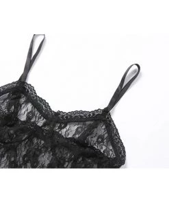 Own Saviour Lace Point Tank Crop