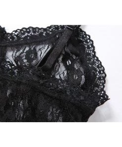 Own Saviour Lace Point Tank Crop